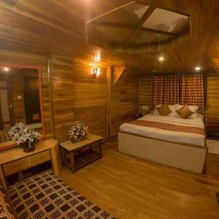 Hotel Broadway Annexe Darjeeling  Extérieur photo